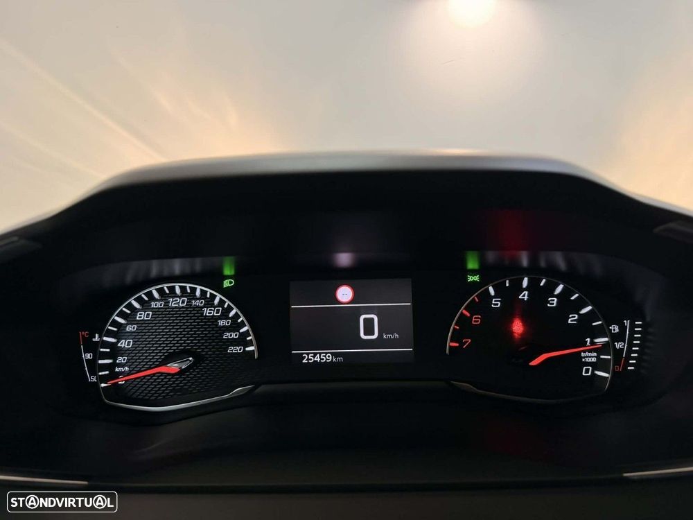 Peugeot 2008 1.2 PureTech Active - 14