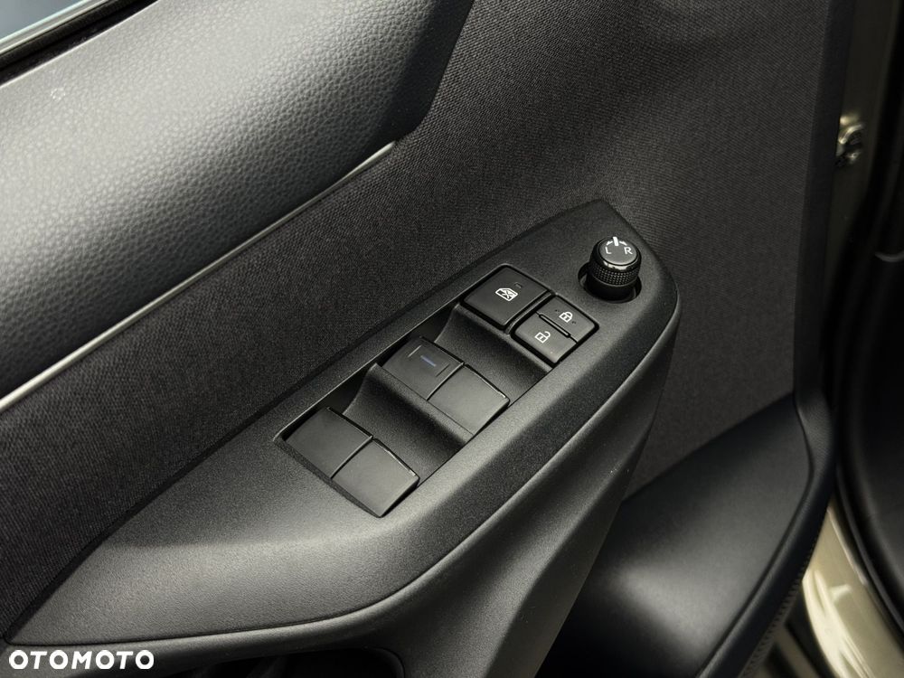 Toyota Yaris Hybrid 1.5 Comfort - 22