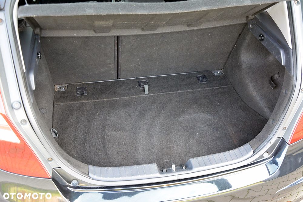 Hyundai i30 1.4 Intro Edition - 14