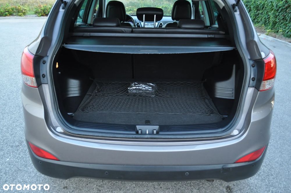 Hyundai ix35 blue 1.6 2WD Finale Gold - 33