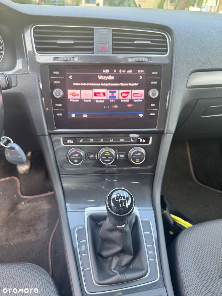 Volkswagen Golf 1.5 TSI BMT Evo Comfortline - 14