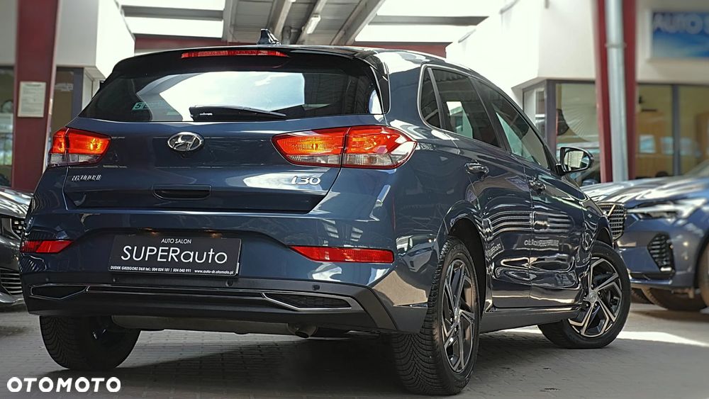 Hyundai i30 1.0 T-GDI Smart DCT - 11