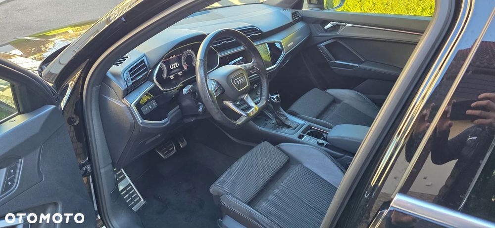 Audi Q3 35 TFSI S tronic - 4