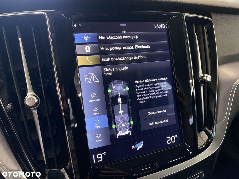 Volvo V60 T5 Momentum Pro - 23