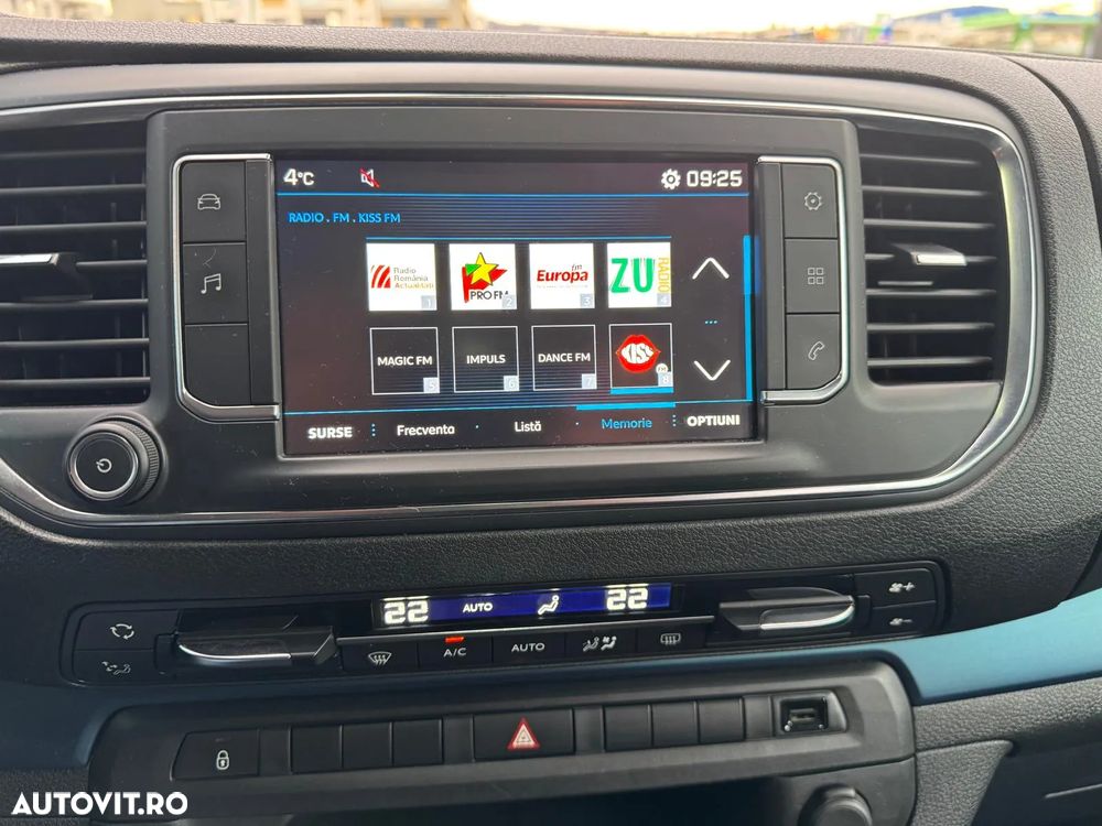 Peugeot Traveller L2H1 2.0 BlueHDI 150 S&S Navette - 34