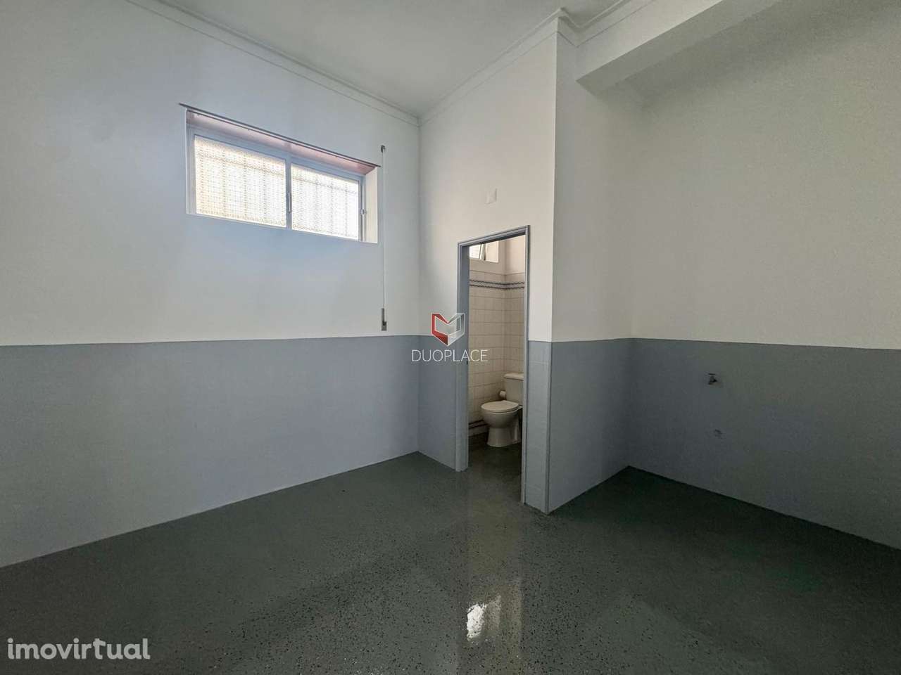 Loja para Arrendamento – Excelente Oportunidade em Zona Residencial e - Grande imagem: 4/14