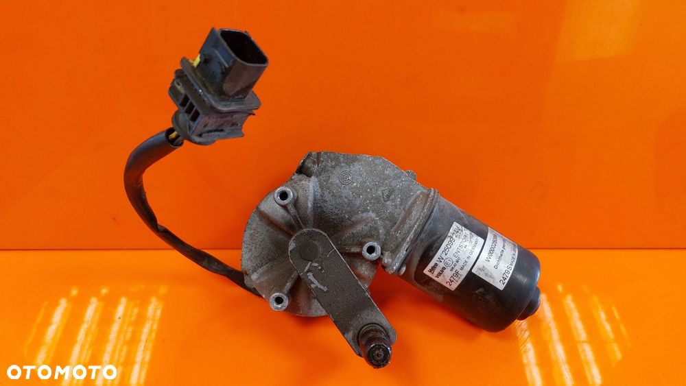 VOLVO FH4 SILNIK SILNICZEK WYCIERACZEK - 1