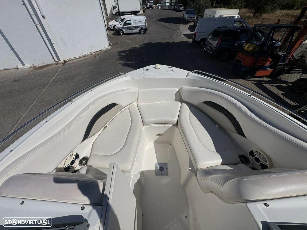 Chaparral 236 Sunesta - 8