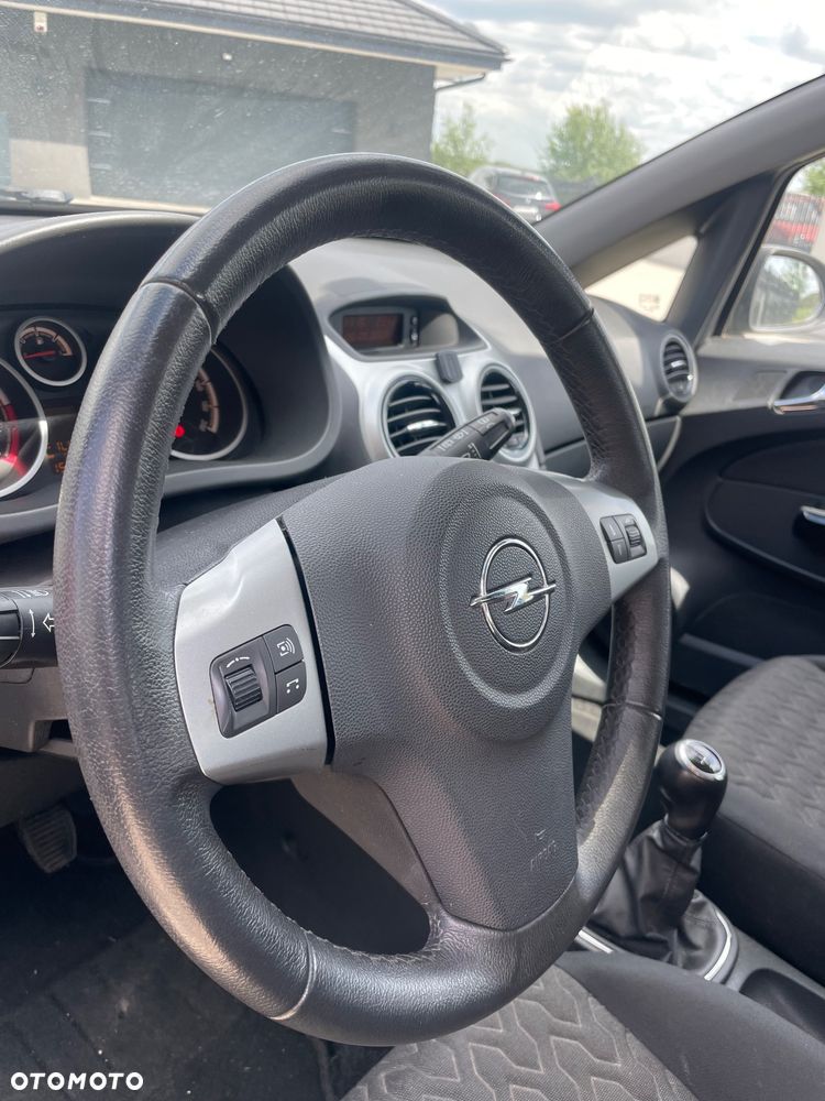 Opel Corsa - 5