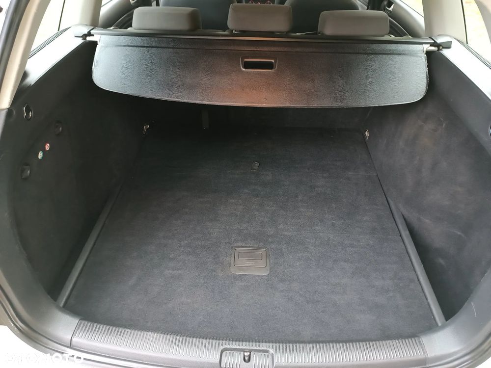 Volkswagen Golf - 13