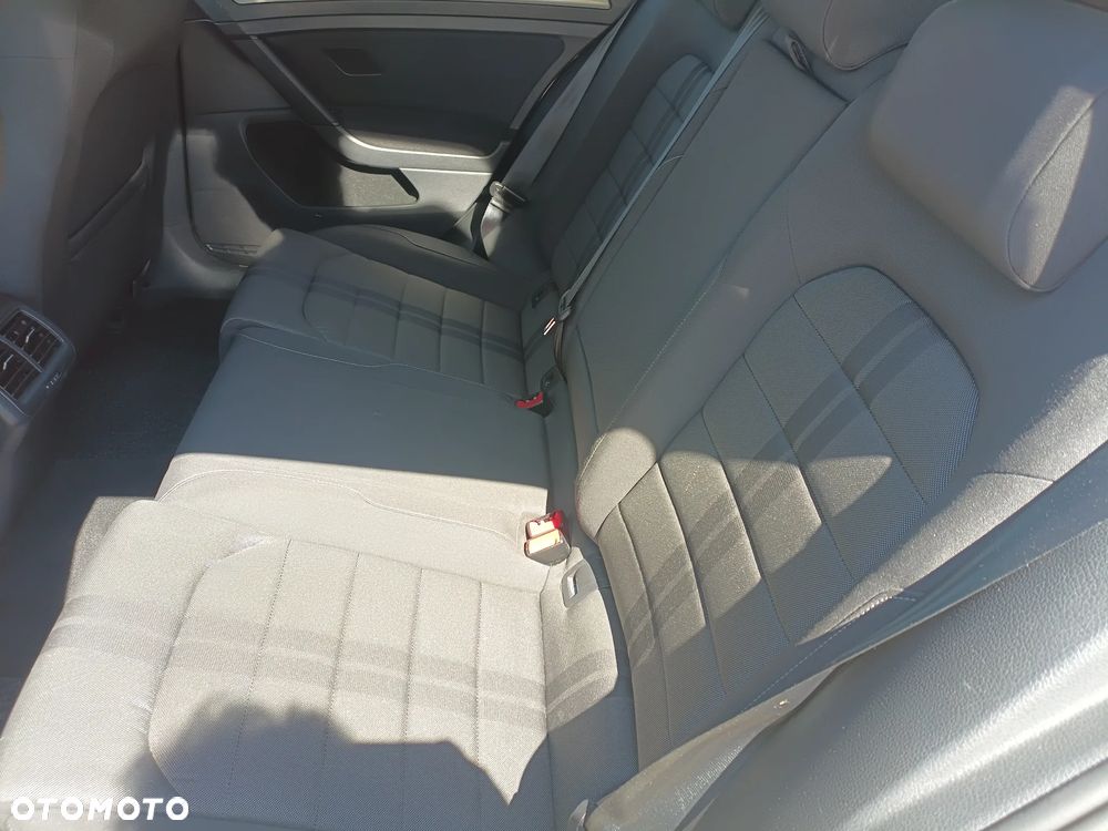 Volkswagen Golf 1.6 TDI SCR DSG Comfortline - 14