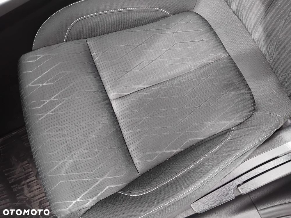 Mitsubishi Eclipse Cross 1.5 T Intense - 19