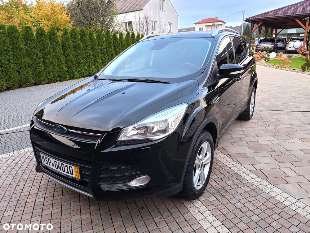 Ford Kuga 1.5 EcoBoost 2x4 Black & Silver - 9