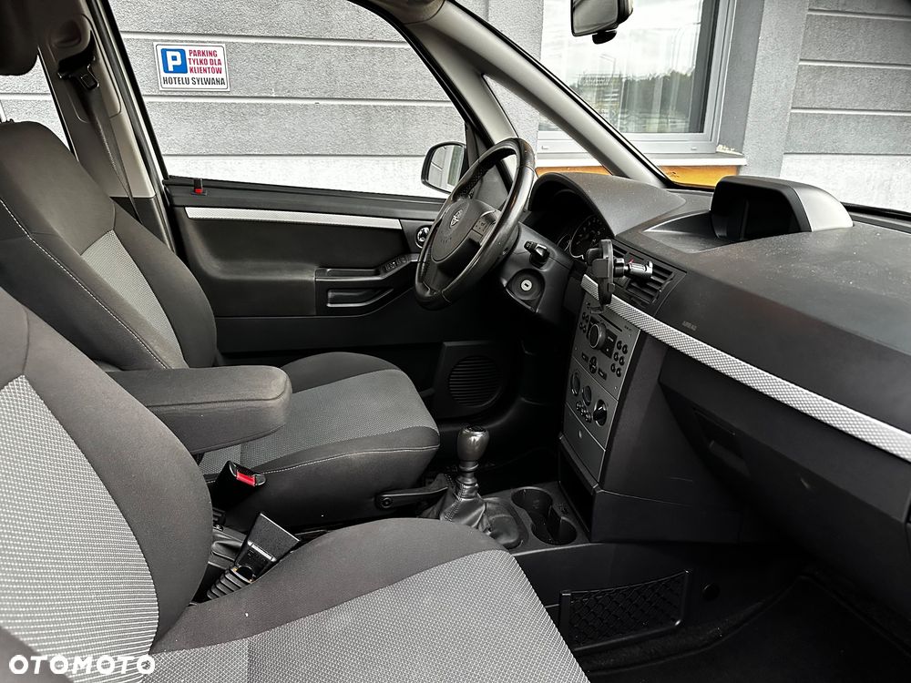 Opel Meriva - 10