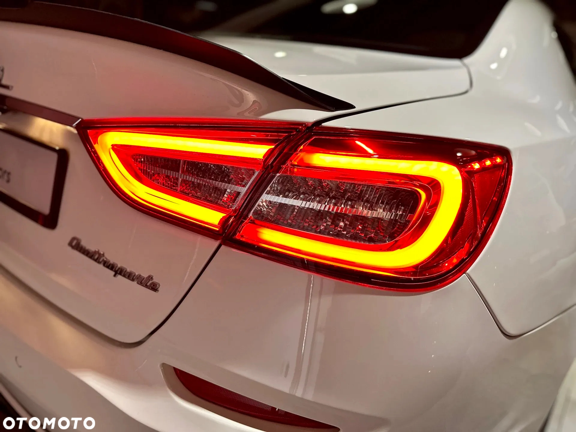 Maserati Quattroporte - 4