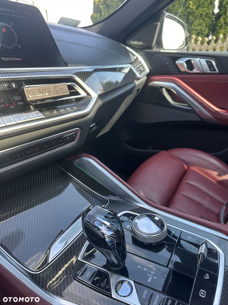 BMW X6 xDrive40i - 9
