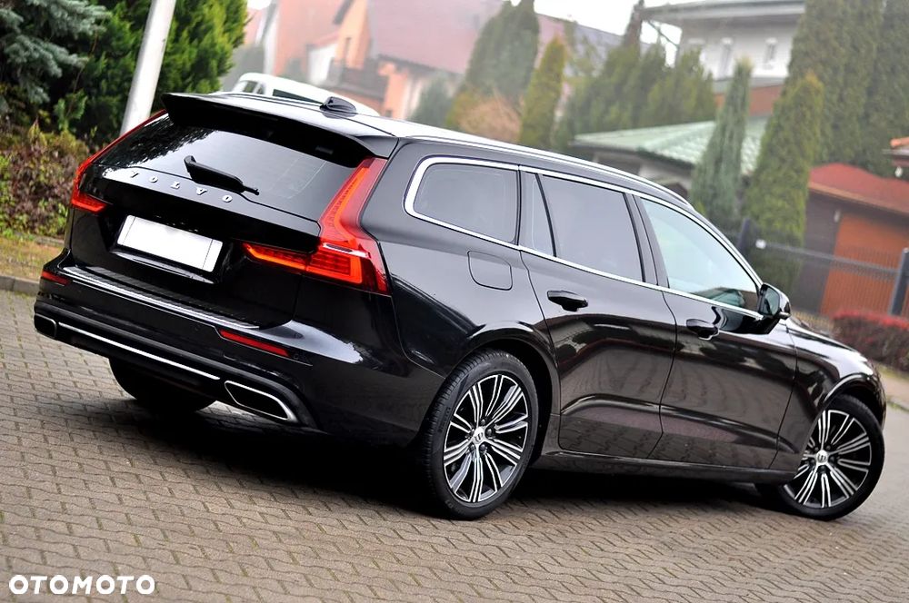 Volvo V60 T5 GPF Inscription - 9