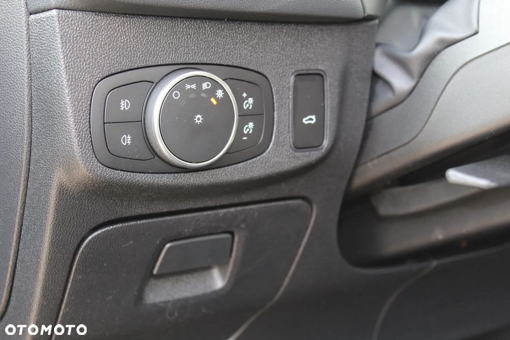 Ford Focus 2.0 EcoBlue Titanium X - 25