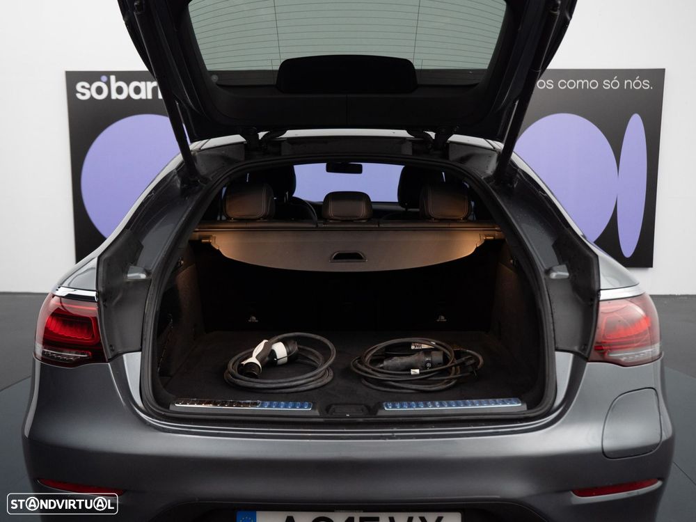 Mercedes-Benz GLC 300 e Coupé 4Matic - 12