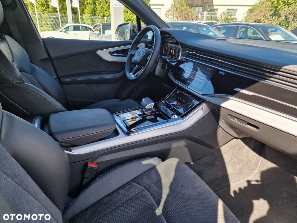 Audi Q7 - 19