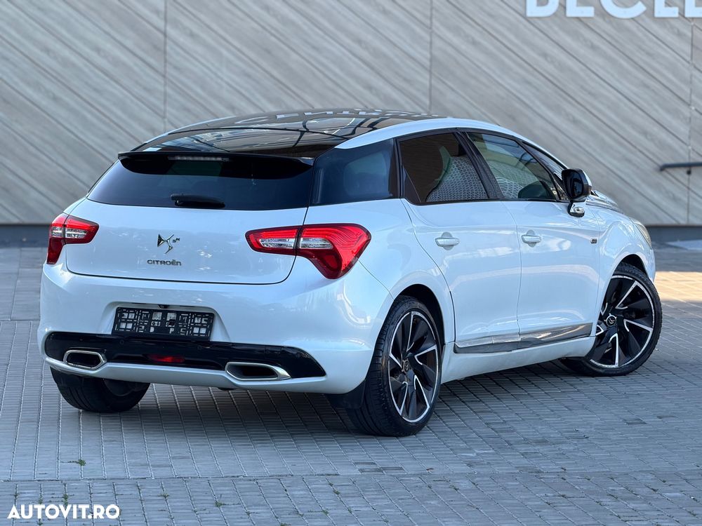 Citroën DS5 Hybrid4 EGS6 SportChic - 4
