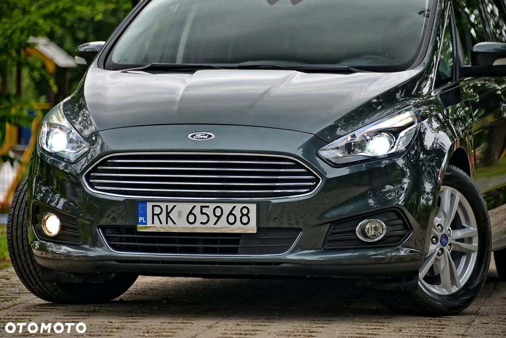 Ford S-Max 2.0 TDCi Titanium PowerShift - 11