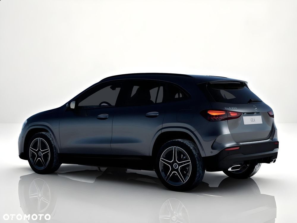 Mercedes-Benz GLA 200 mHEV AMG Line 7G-DCT - 7