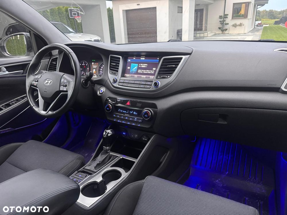 Hyundai Tucson 1.7 CRDI BlueDrive Design 2WD DCT - 13