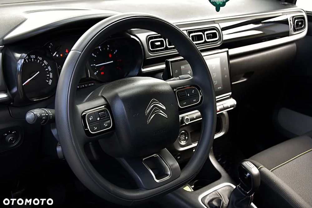 Citroën C3 1.2 PureTech Shine - 16
