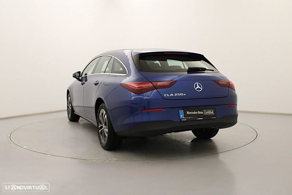 Mercedes-Benz CLA 250 e Shooting Brake Style Plus - 9