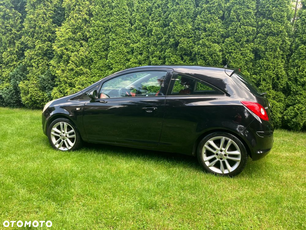 Opel Corsa 1.4 16V Enjoy - 4