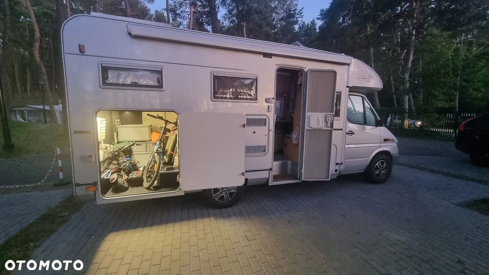 Mercedes-Benz 313 CDI - 2