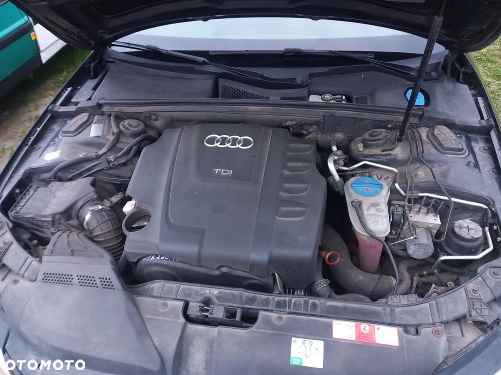 Audi A4 Avant 2.0 TDI DPF S line Sportpaket (plus) - 9