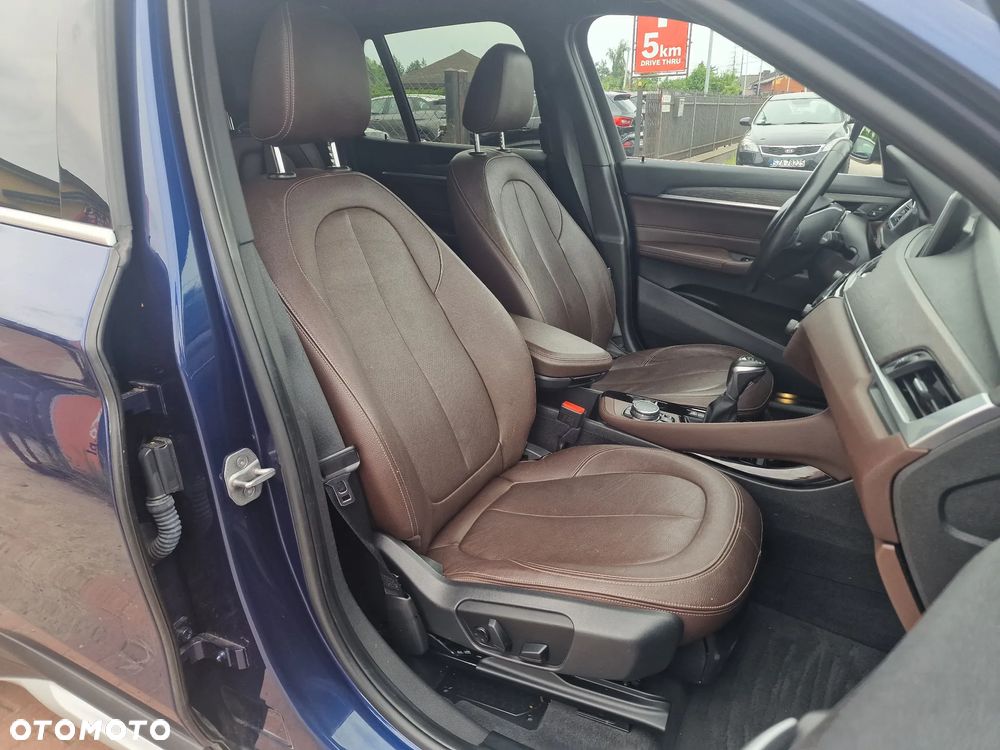 BMW X1 xDrive25i Advantage sport - 23