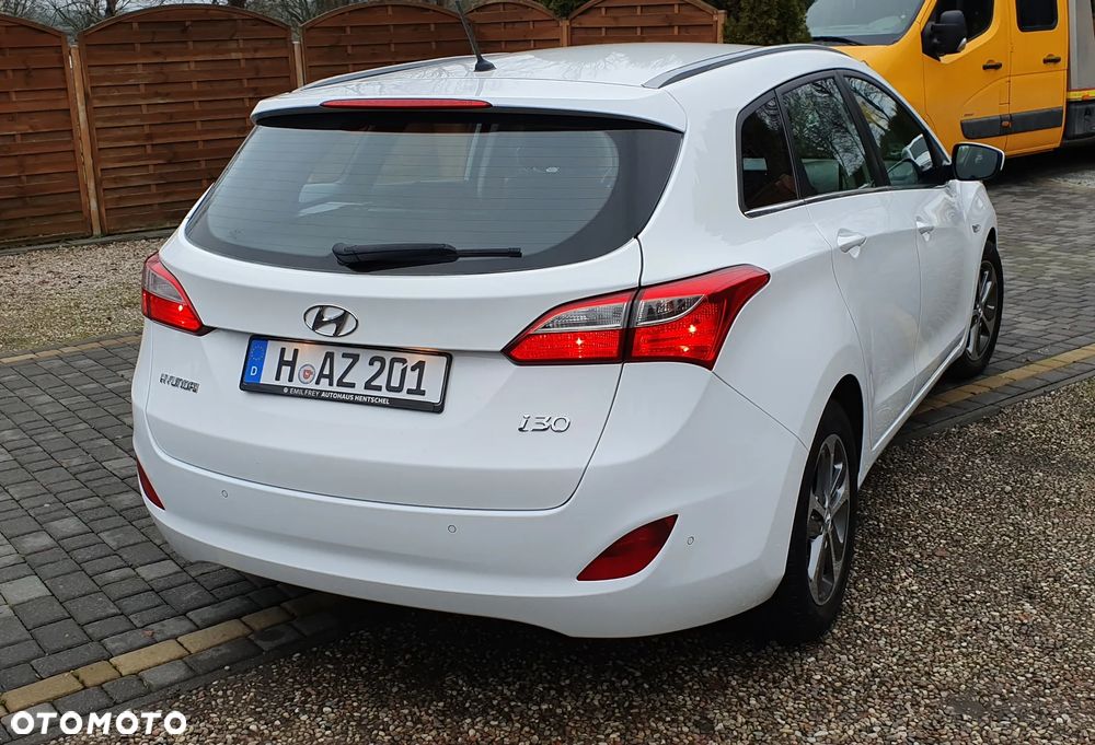 Hyundai i30 - 12