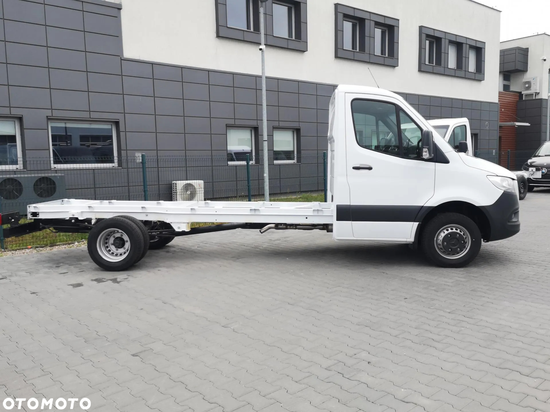 Mercedes-Benz Sprinter - 3
