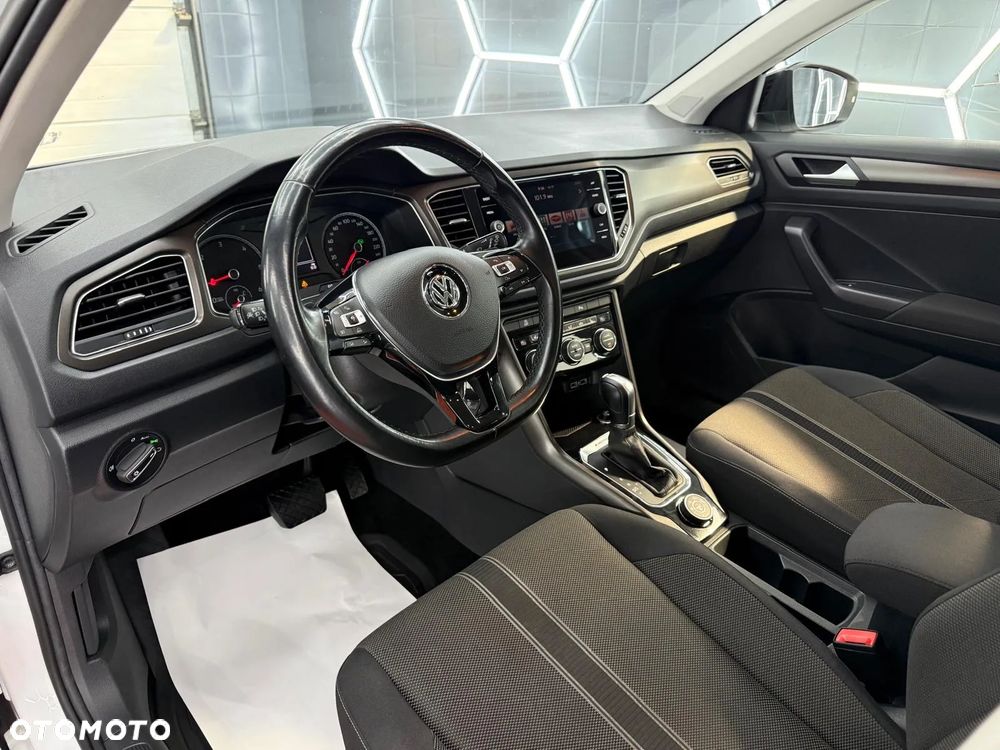 Volkswagen T-Roc 2.0 TDI SCR 4MOTION DSG Sport - 24