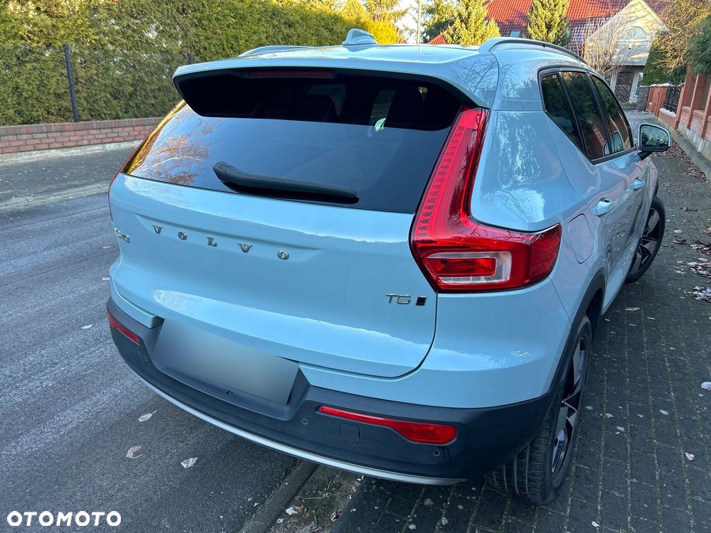 Volvo XC 40 T5 AWD Geartronic Momentum - 8