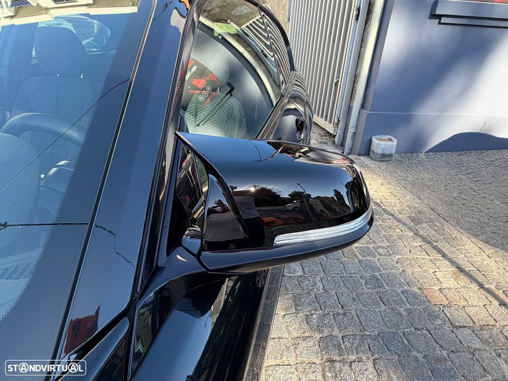 BMW 120 d Pack M - 18