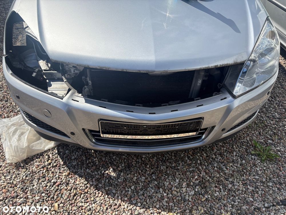Zderzak przedni Astra H Hatchback Z157 - 5
