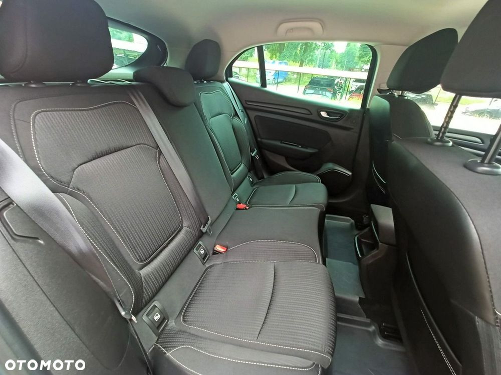 Renault Megane 1.6 SCe Life - 31