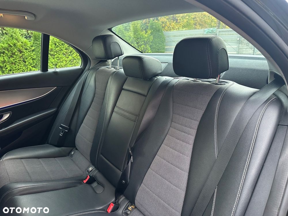 Mercedes-Benz Klasa E 200 d 9G-TRONIC - 6