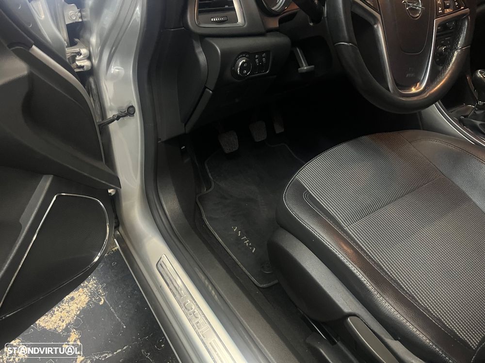 Opel Astra Sports Tourer 1.7 CDTi Cosmo S/S - 11