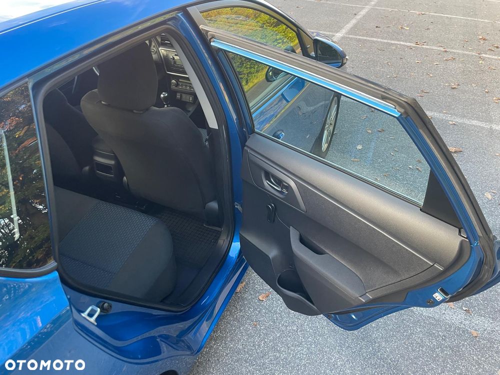Toyota Auris 1.33 VVT-i Life - 14