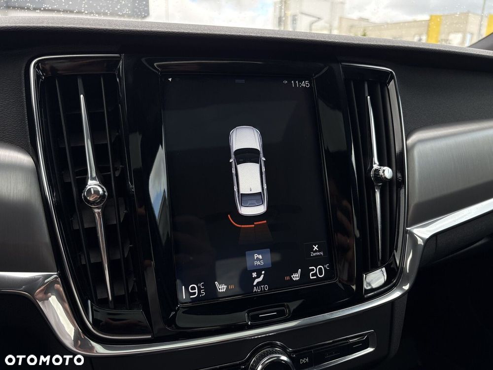 Volvo S90 - 24