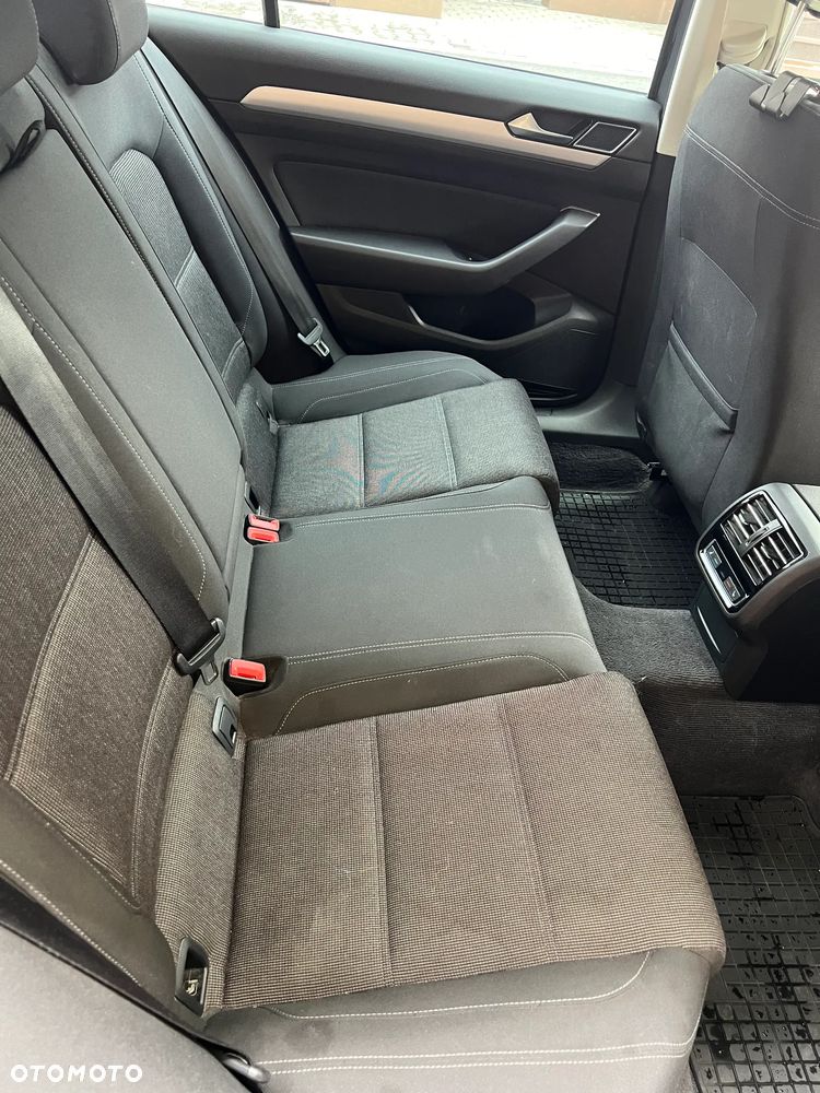 Volkswagen Passat 2.0 TDI BMT Comfortline DSG - 13