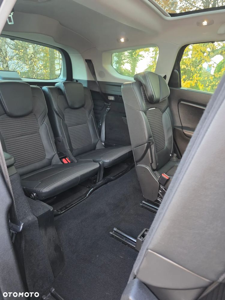 Renault Grand Scenic ENERGY TCe 130 BOSE EDITION - 28