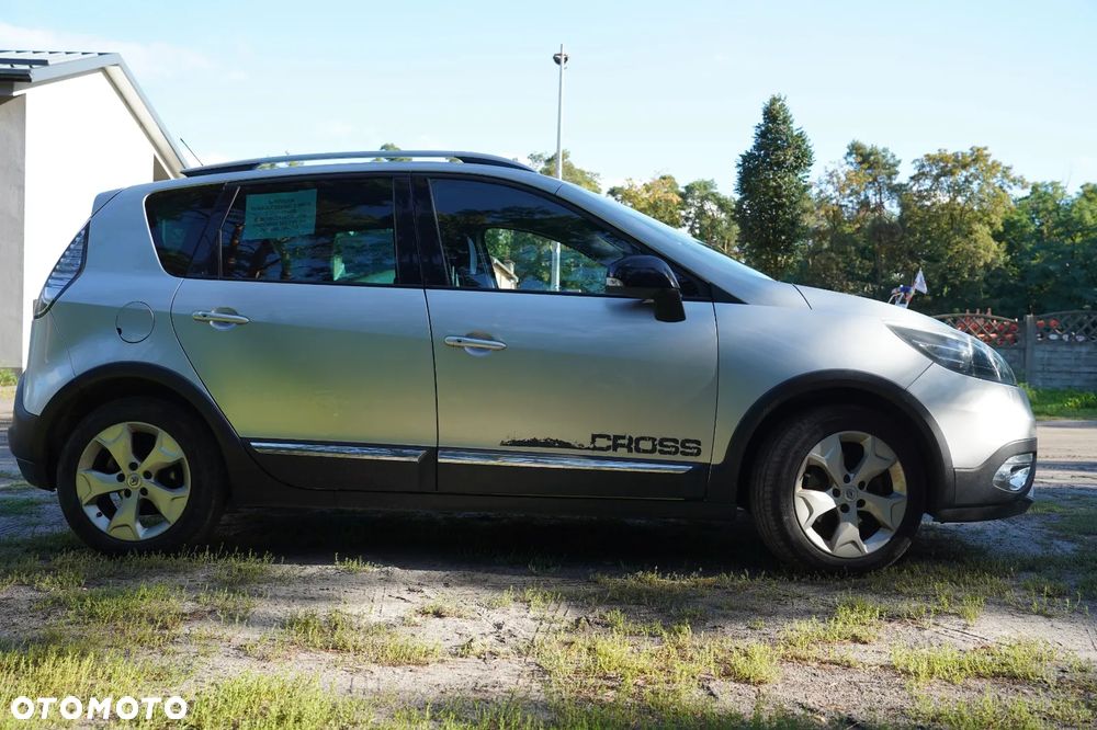 Renault Scenic dCi 110 Xmod Paris - 8