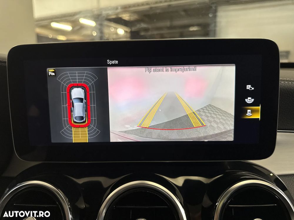 Mercedes-Benz GLC Coupe 300 de 4Matic 9G-TRONIC - 22