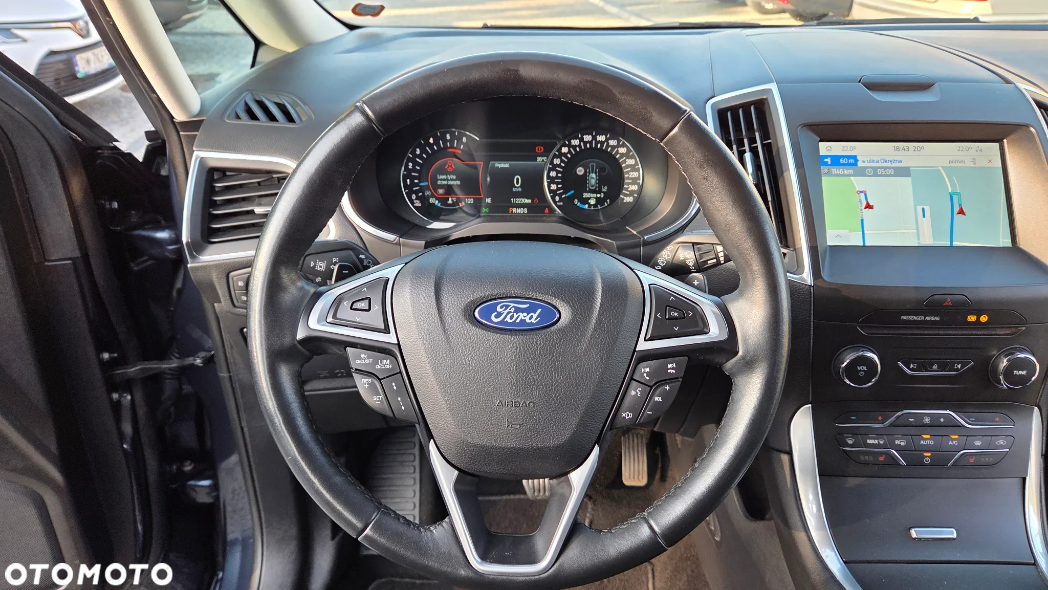 Ford S-Max 2.0 TDCi Titanium PowerShift - 32